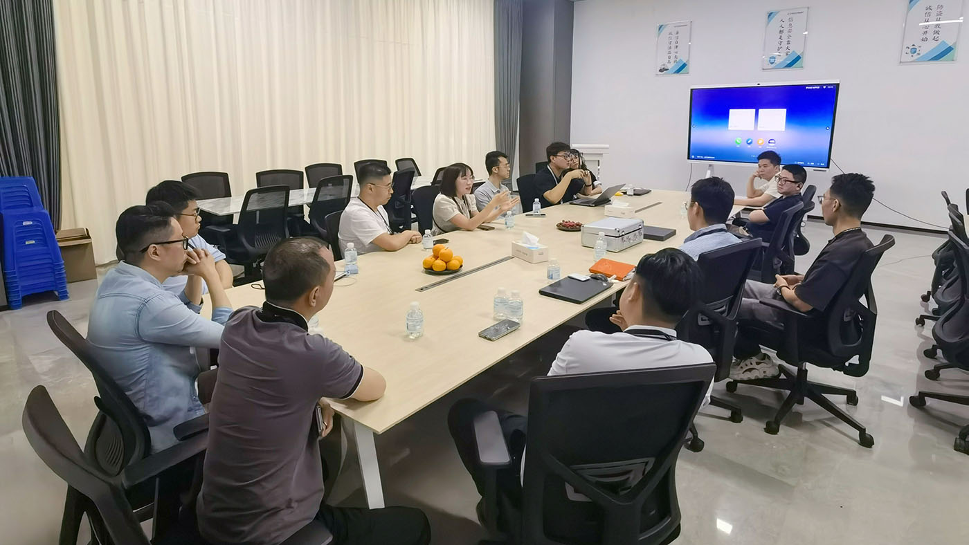 AI智能眼镜同盟来访九五至尊VI元启 ，探产业链协同发展